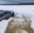 На печорской переправе Audi ушел под воду - Bnkomi.Ru