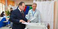 Врио Главы Республики Коми проголосовал на избирательном участке школы №7 Сыктывкара - Служба стройжилтехнадзора