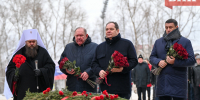 «Только время сгладит острые углы»: в Сыктывкаре почтили память героев Отечества - Bnkomi.Ru