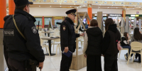 В рейдах в ТРЦ Сыктывкара полиция обнаружила двух пьяных подростков - Pg11.Ru