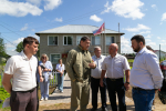 Рабочая поездка в Гуляшор: Председатель Правительства Коми Дмитрий Братыненко оценил животноводство и социальную инфраструктуру села